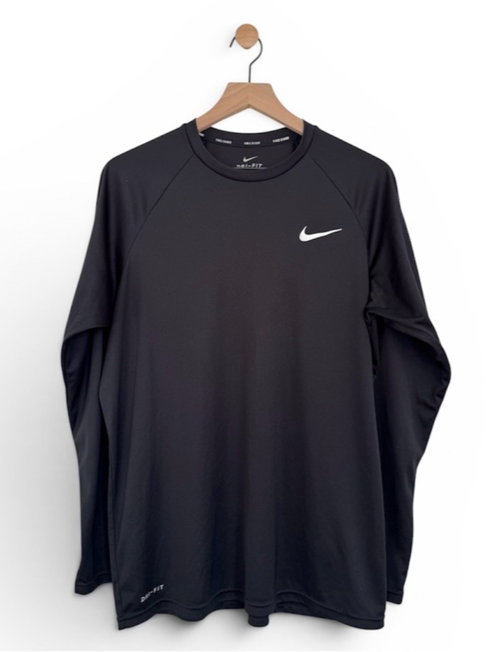 Nike Swim Hydroguard Essential Men’s Dri-FIT UV Long Sleeve Top Black Size L